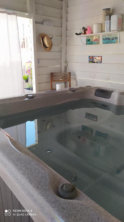 Appartement Tout Confort Au Calme Avec Jacuzzi Mouguerre Buitenkant foto